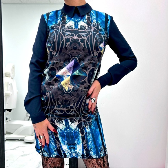 Blue Long Sleeve Dress with a Collar - Picture 1 of 7